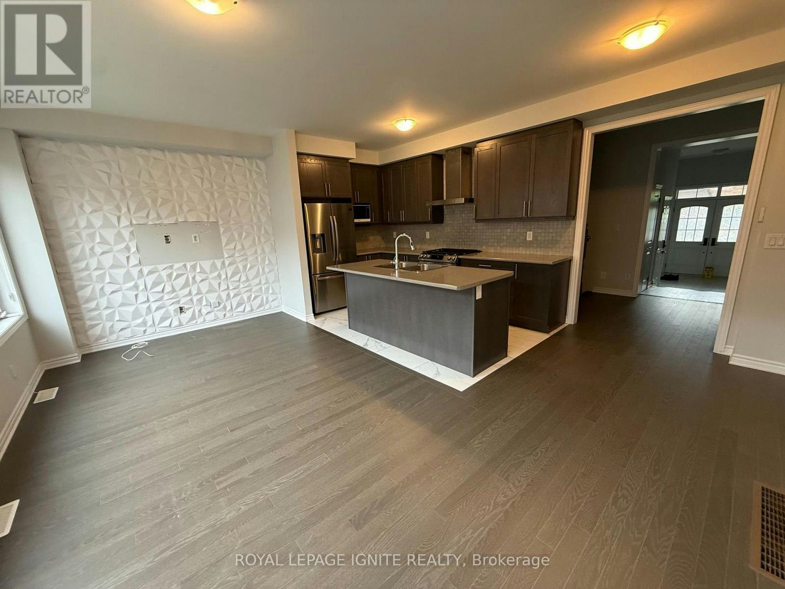25 Sutcliffe Dr Drive, Whitby, ON, L1R 0R2 - 4
