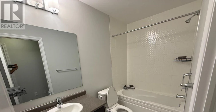 25 Sutcliffe Dr Drive, Whitby, ON, L1R 0R2 - 9