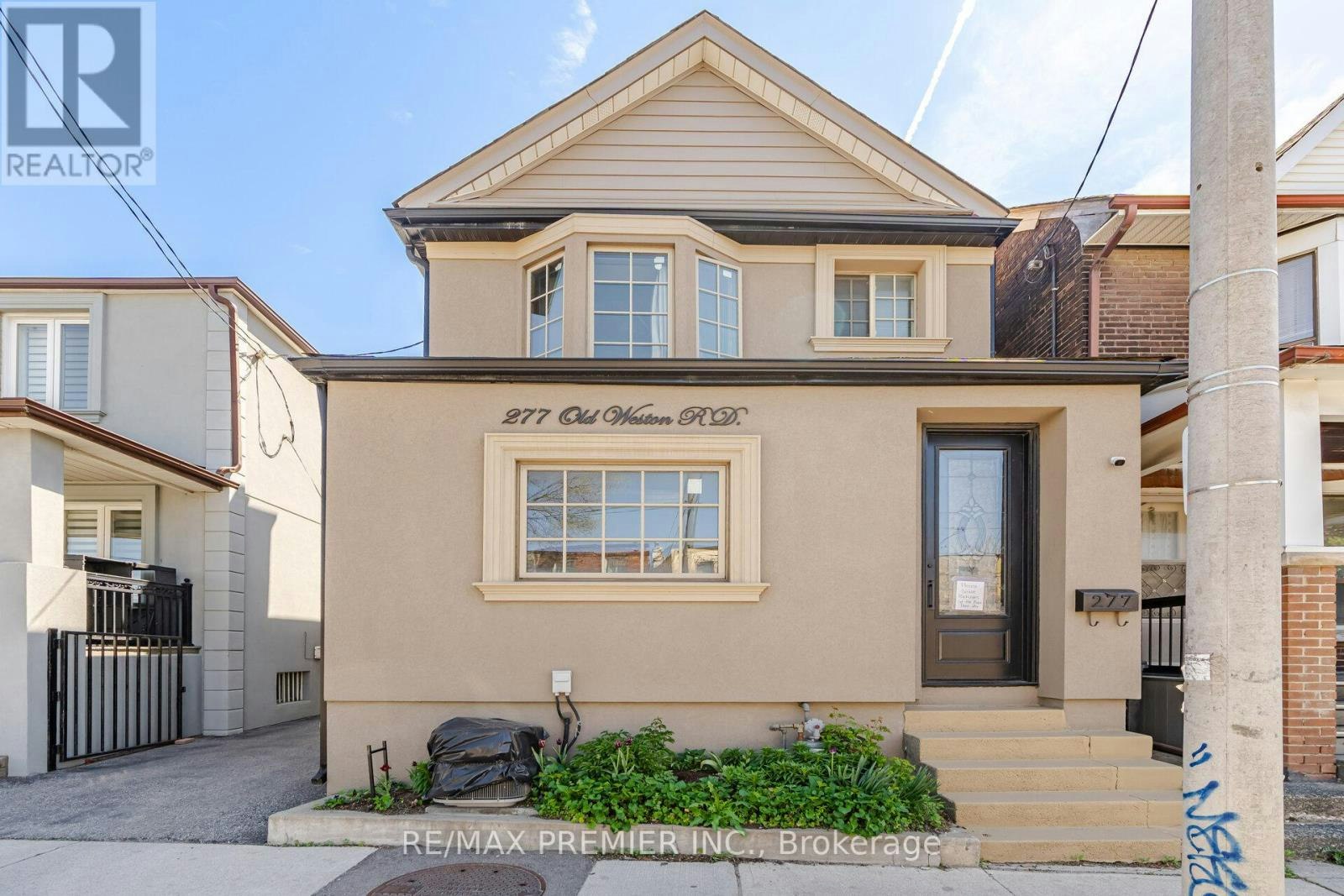 277 Old Weston Road, Toronto, ON, M6N 3A7