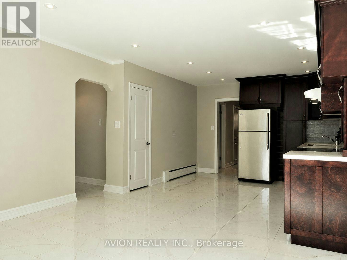 2-42 Emerald Crescent, Toronto, ON, M8V 2B6 - 3