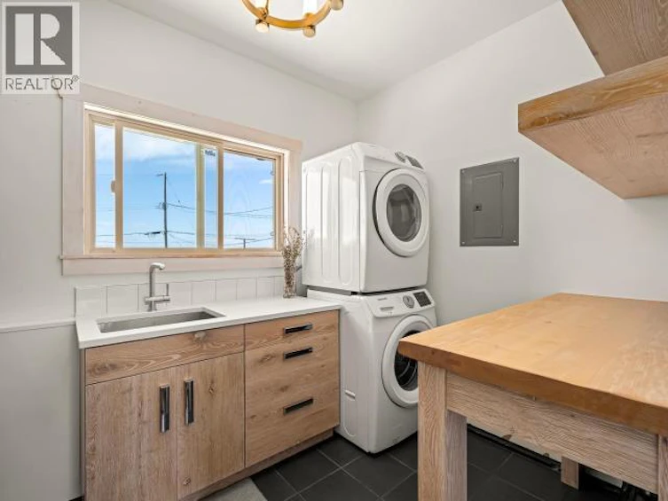 4109 Whalen Avenue, Powell River, BC, V8A 2R8 - 18