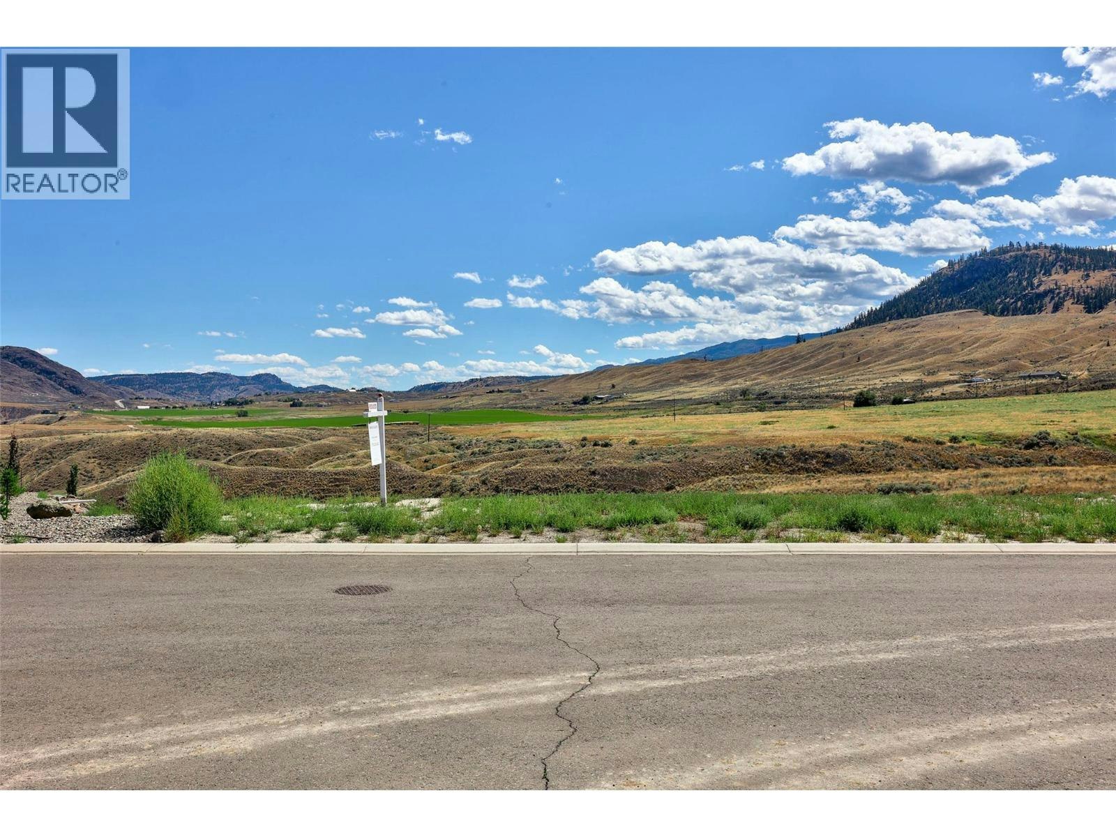 123 Lake Point Court, Tobiano, BC, V1S 0G2
