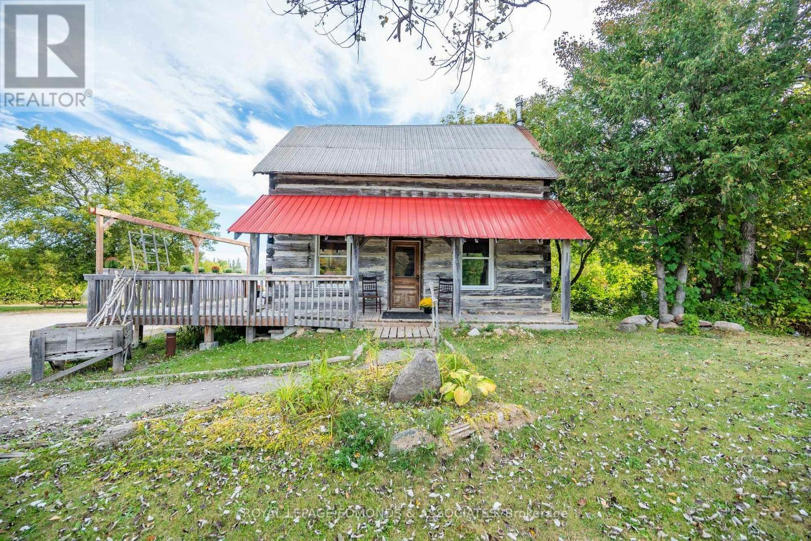 8744 60 Highway Highway, North Algona Wilberforce, ON, K0J 1T0