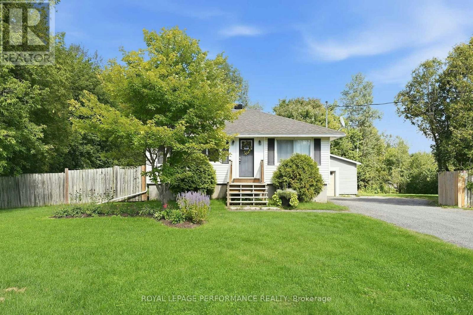 1695 Lacasse Road, Clarence-Rockland, ON, K0A 1N0