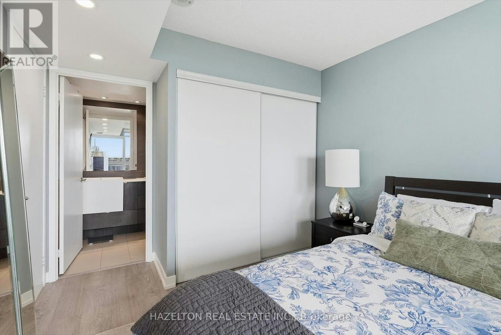 858-151 Dan Leckie Way, Toronto, ON, M5V 4B2 - 23