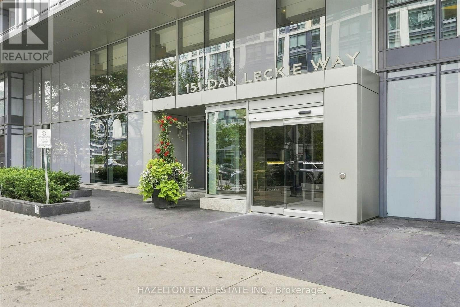 858-151 Dan Leckie Way, Toronto, ON, M5V 4B2 - 46