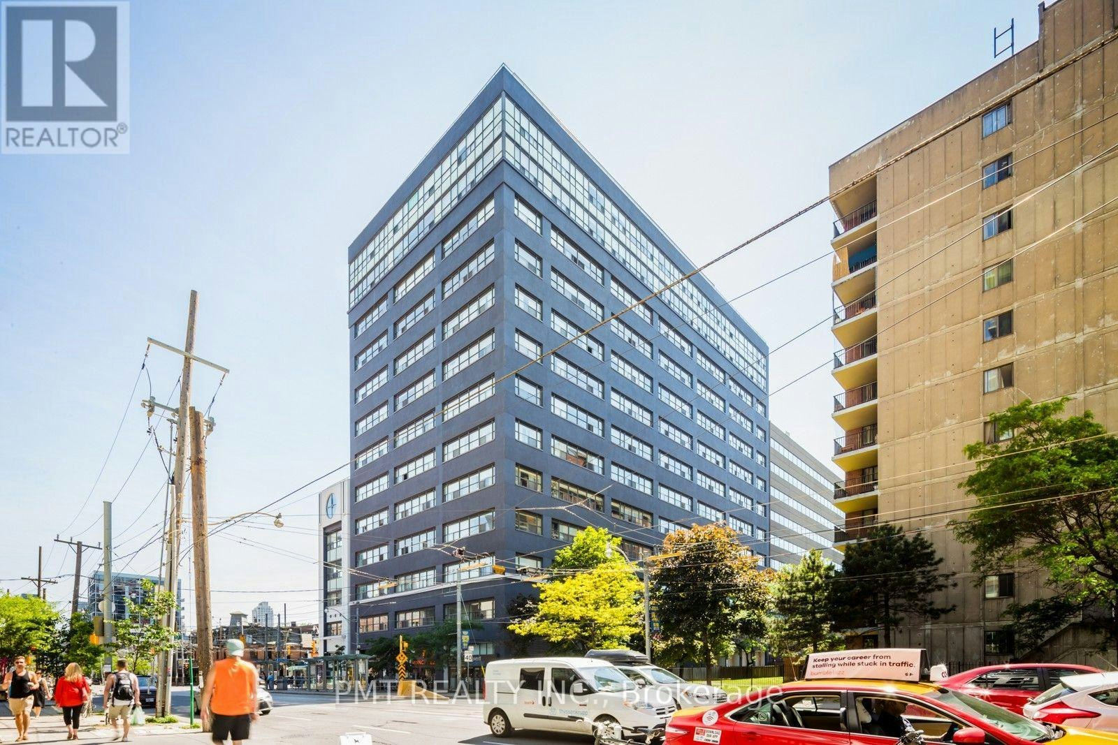 208-700 King Street W, Toronto, ON, M5V 2Y6