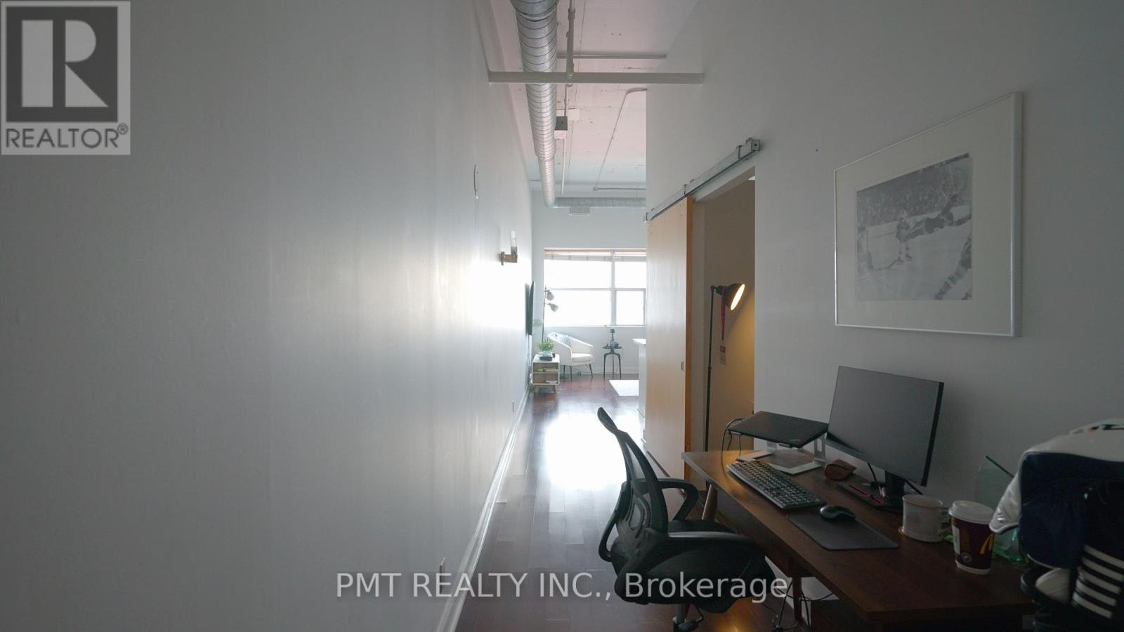 208-700 King Street W, Toronto, ON, M5V 2Y6 - 3
