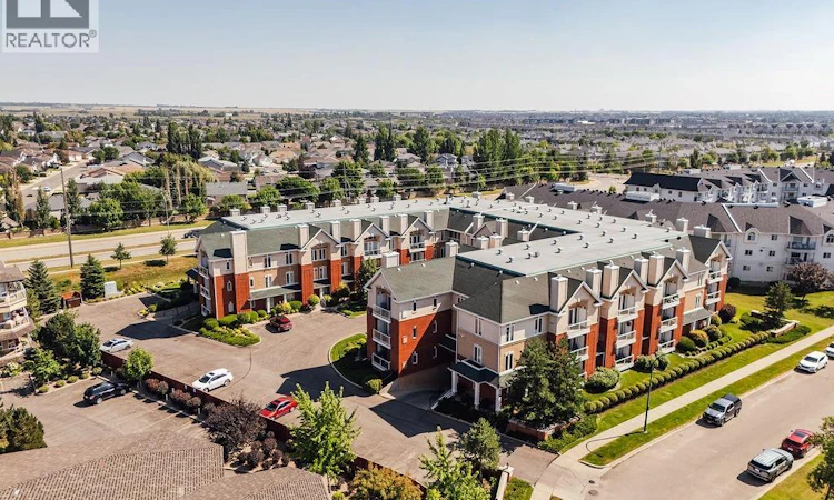 214-928 Heritage View