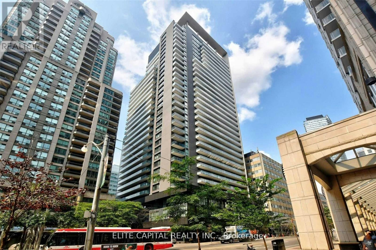 502-770 Bay Street, Toronto, ON, M5G 0A6