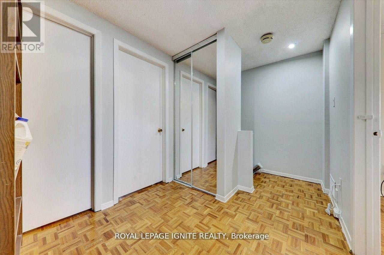9 Pilkey Crescent, Toronto, ON, M1B 2A8 - 7