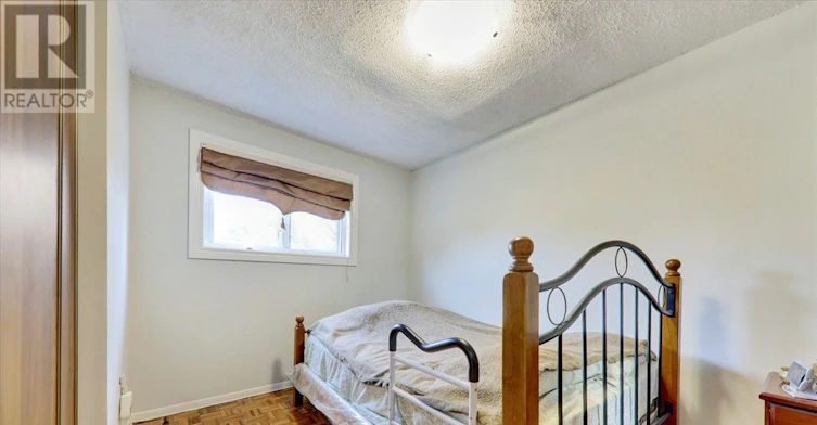9 Pilkey Crescent, Toronto, ON, M1B 2A8 - 10