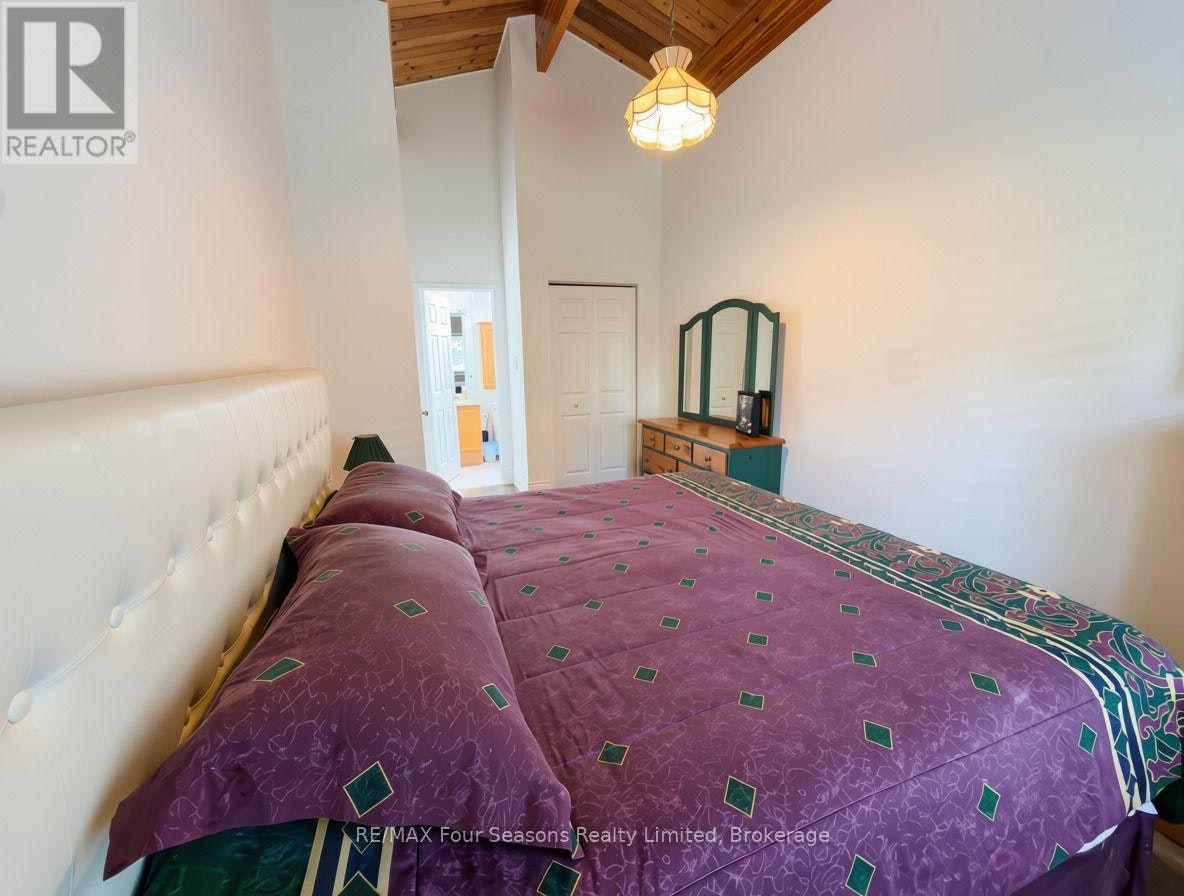 172 Carmichael Crescent, Blue Mountains, ON, L9Y 0R3 - 21