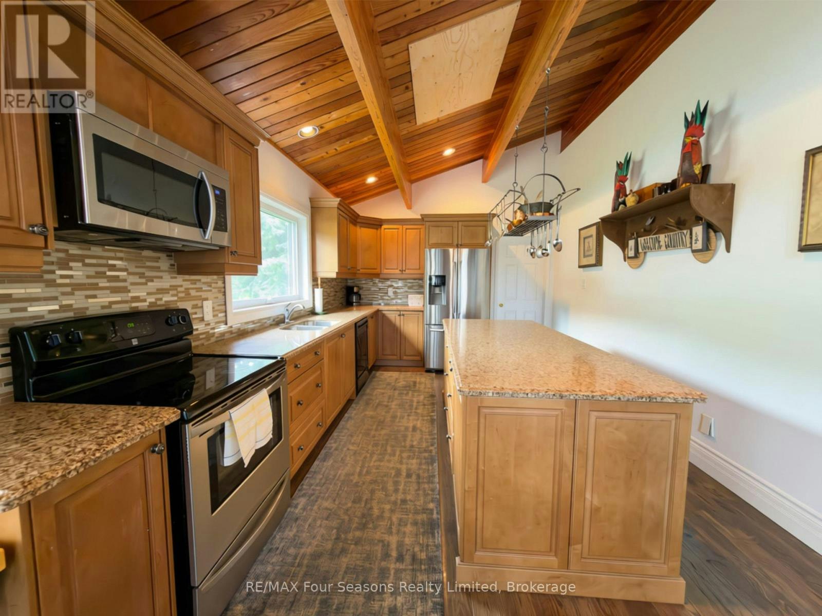 172 Carmichael Crescent, Blue Mountains, ON, L9Y 0R3 - 13