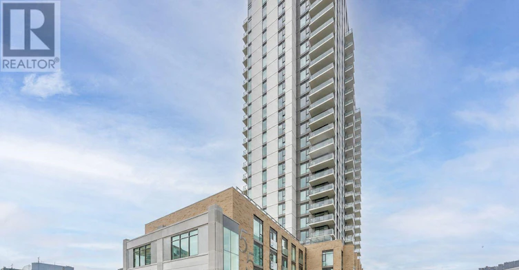 1805-55 Duke Street W, Kitchener, ON, N2H 0B4 - 2
