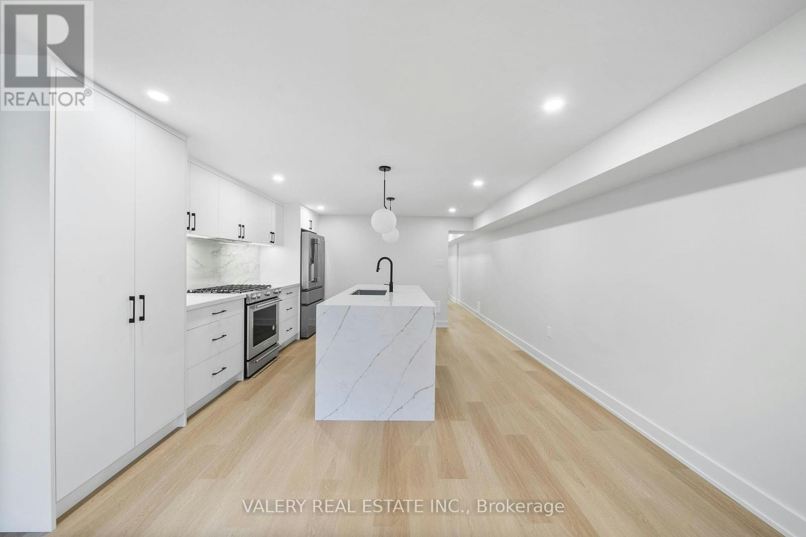 1-84 Argyle Street, Toronto, ON, M6J 1N9 - 7