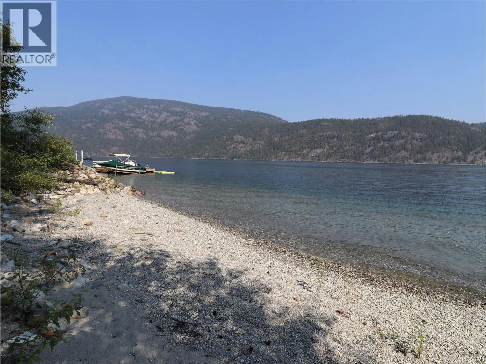 3658 West Boat Access Side Road, Christina Lake, BC, V0H 1E0