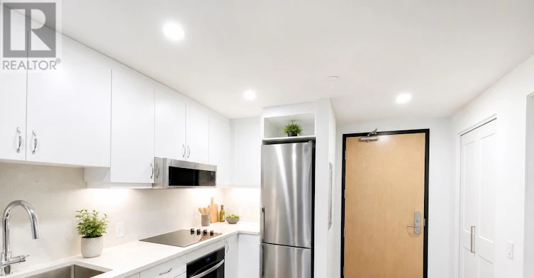 1103-340 Queen Street, Ottawa, ON, K1R 0G1 - 4