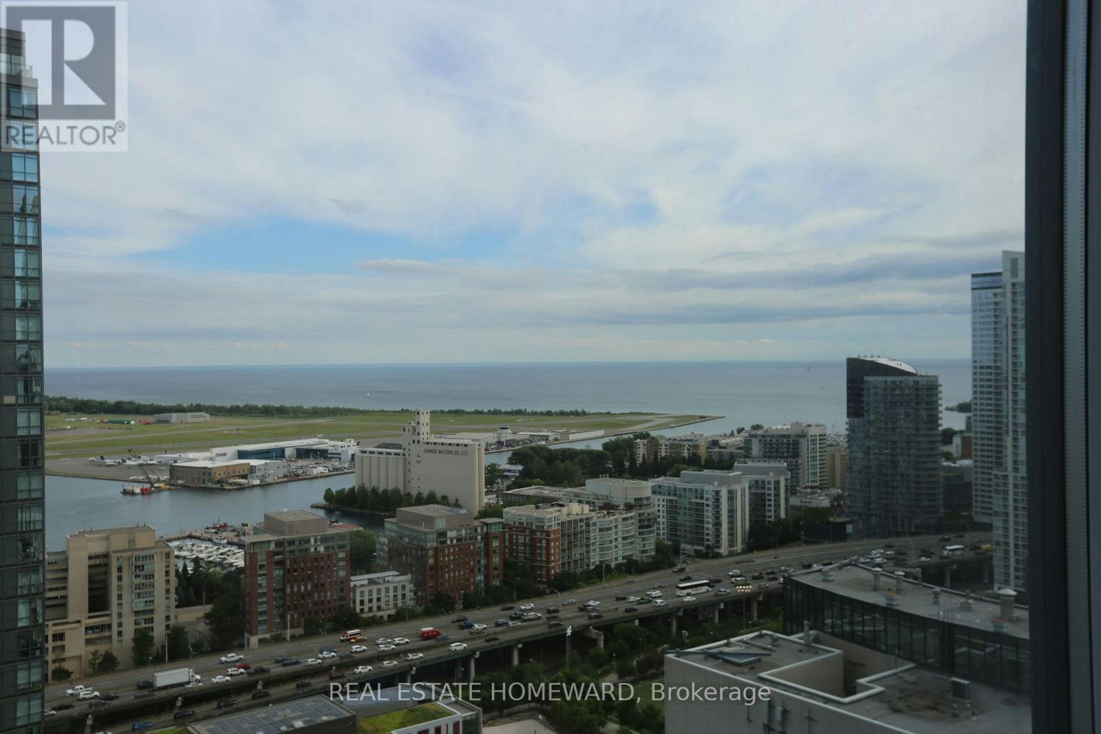 3506-25 Telegram Mews, Toronto, ON, M5V 3Z1 - 9