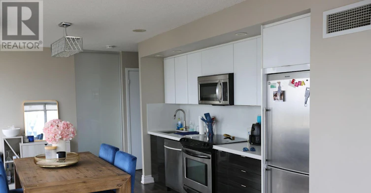 3506-25 Telegram Mews, Toronto, ON, M5V 3Z1 - 6