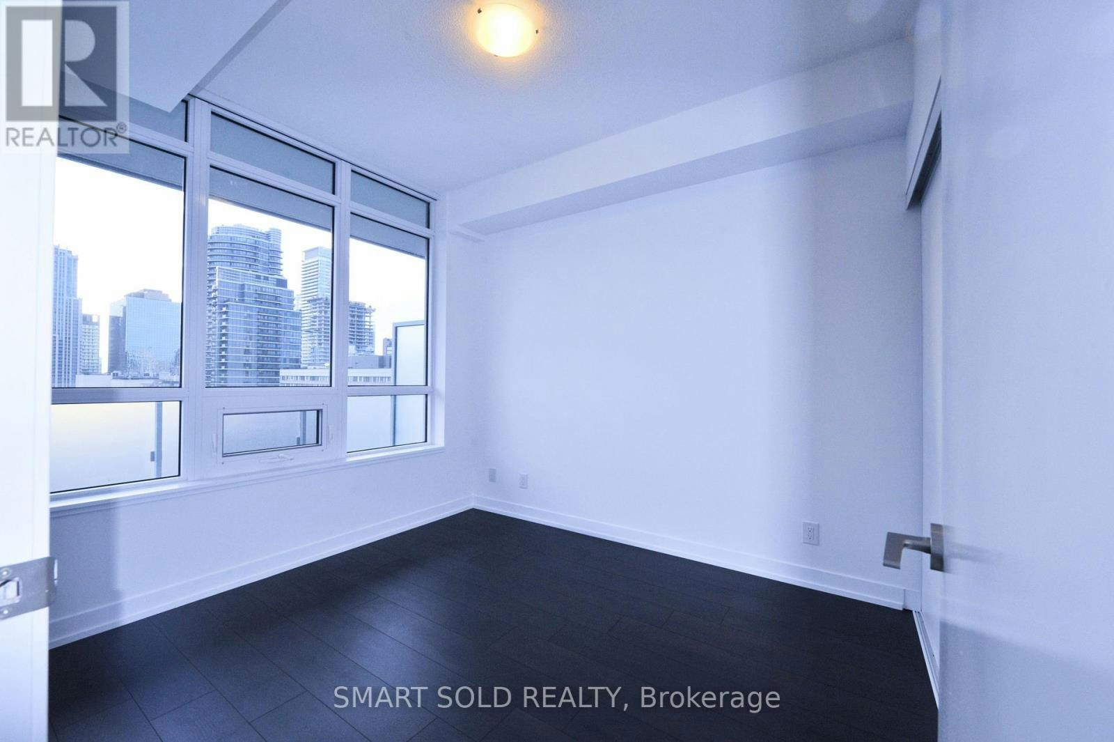2113-365 Church Street, Toronto, ON, M5B 1H6 - 7
