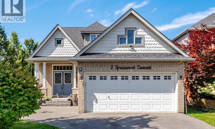 2 Sprucewood Crescent