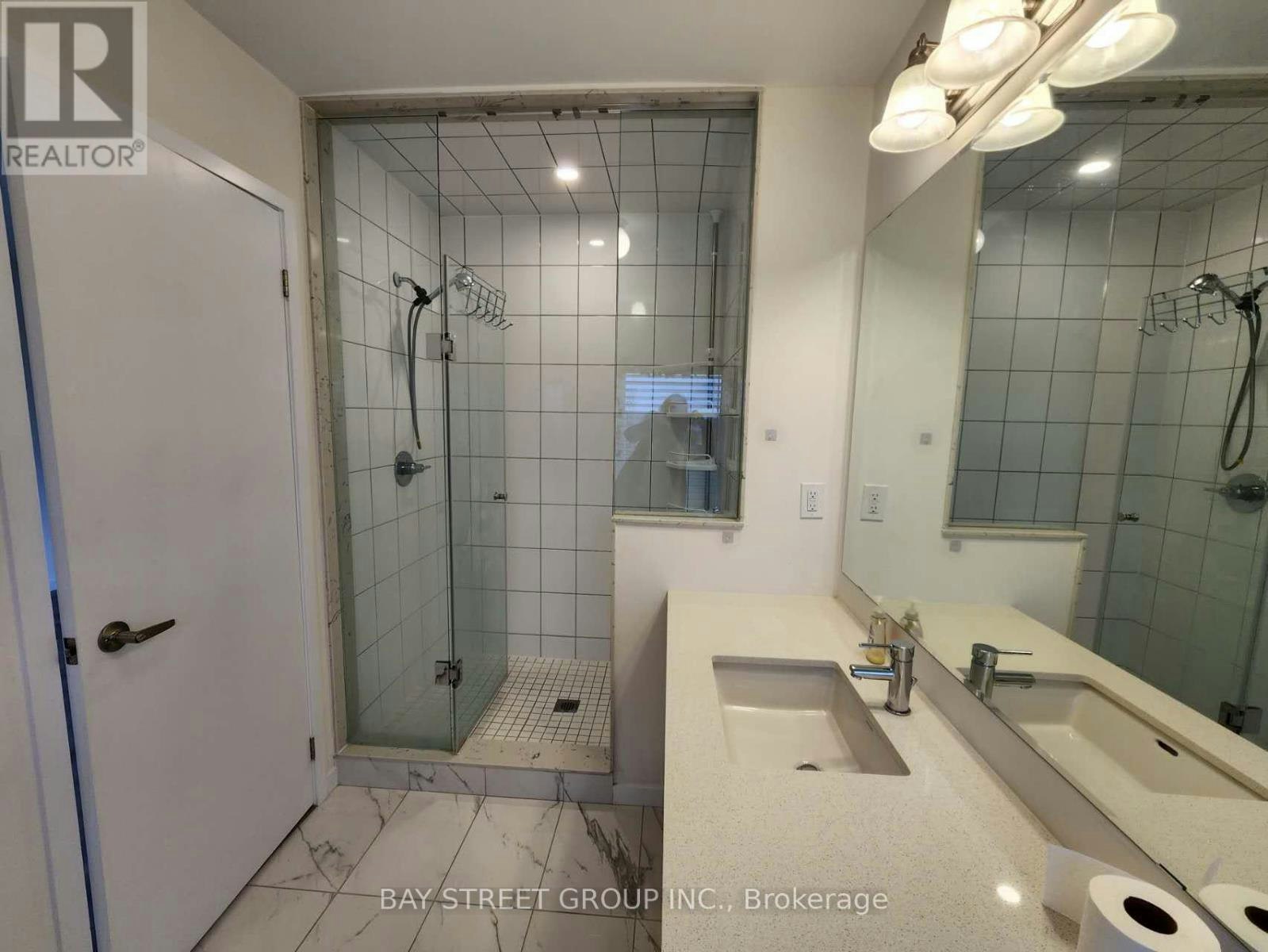70 Seacoasts Circle, Vaughan, ON, L6A 5B6 - 10