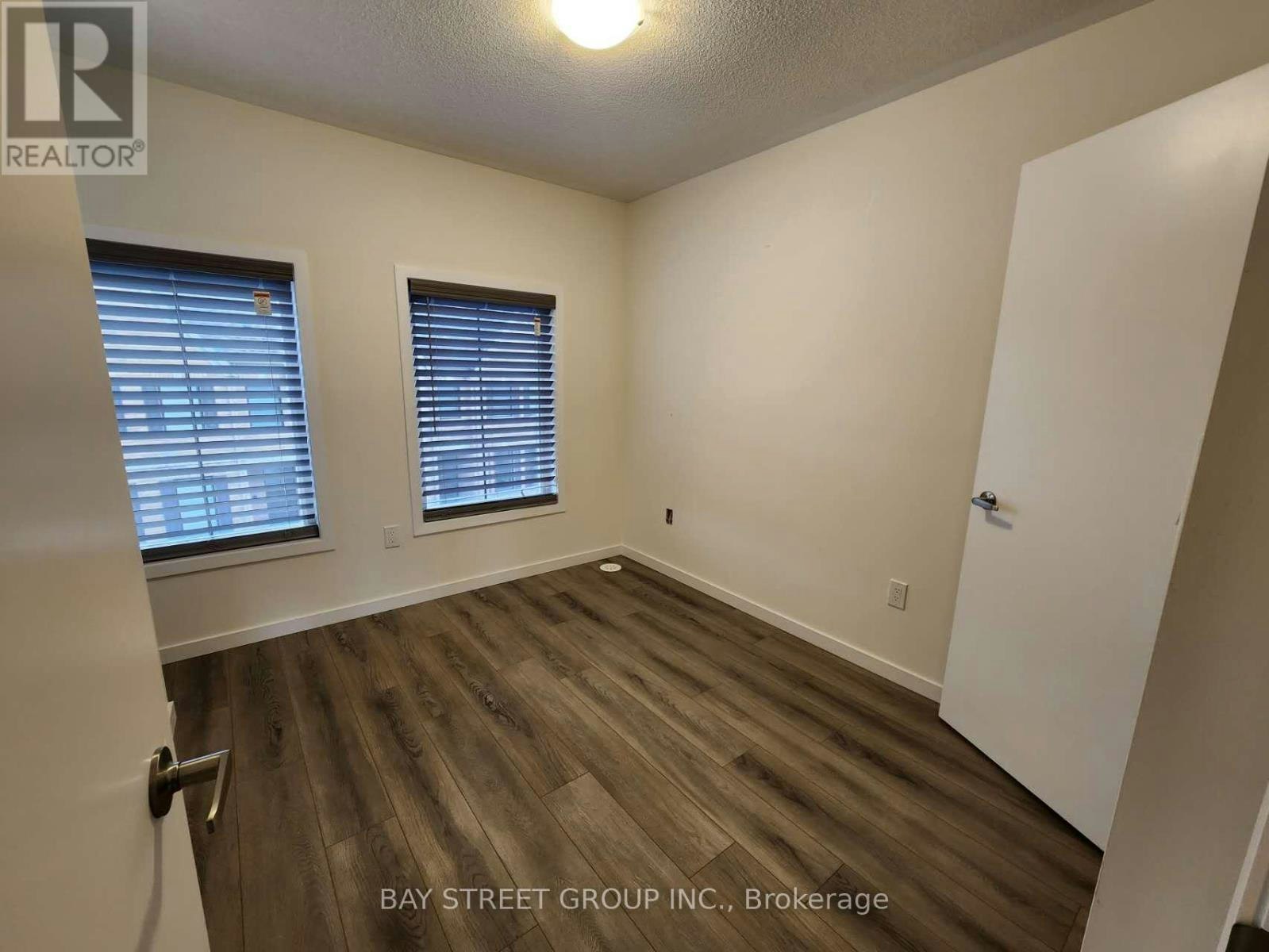 70 Seacoasts Circle, Vaughan, ON, L6A 5B6 - 13