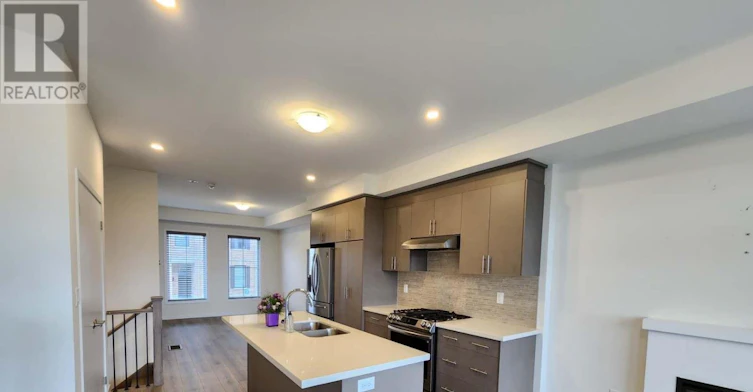 70 Seacoasts Circle, Vaughan, ON, L6A 5B6 - 3