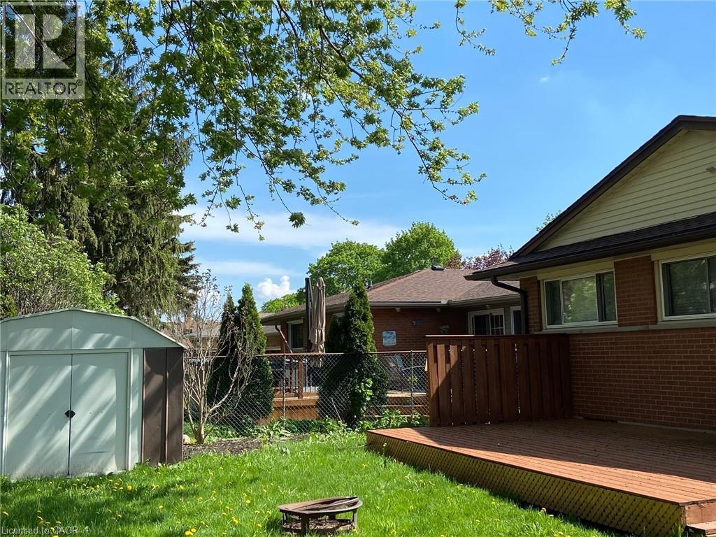 Upper-194 River Road E, Kitchener, ON, N2B 2G8 - 4