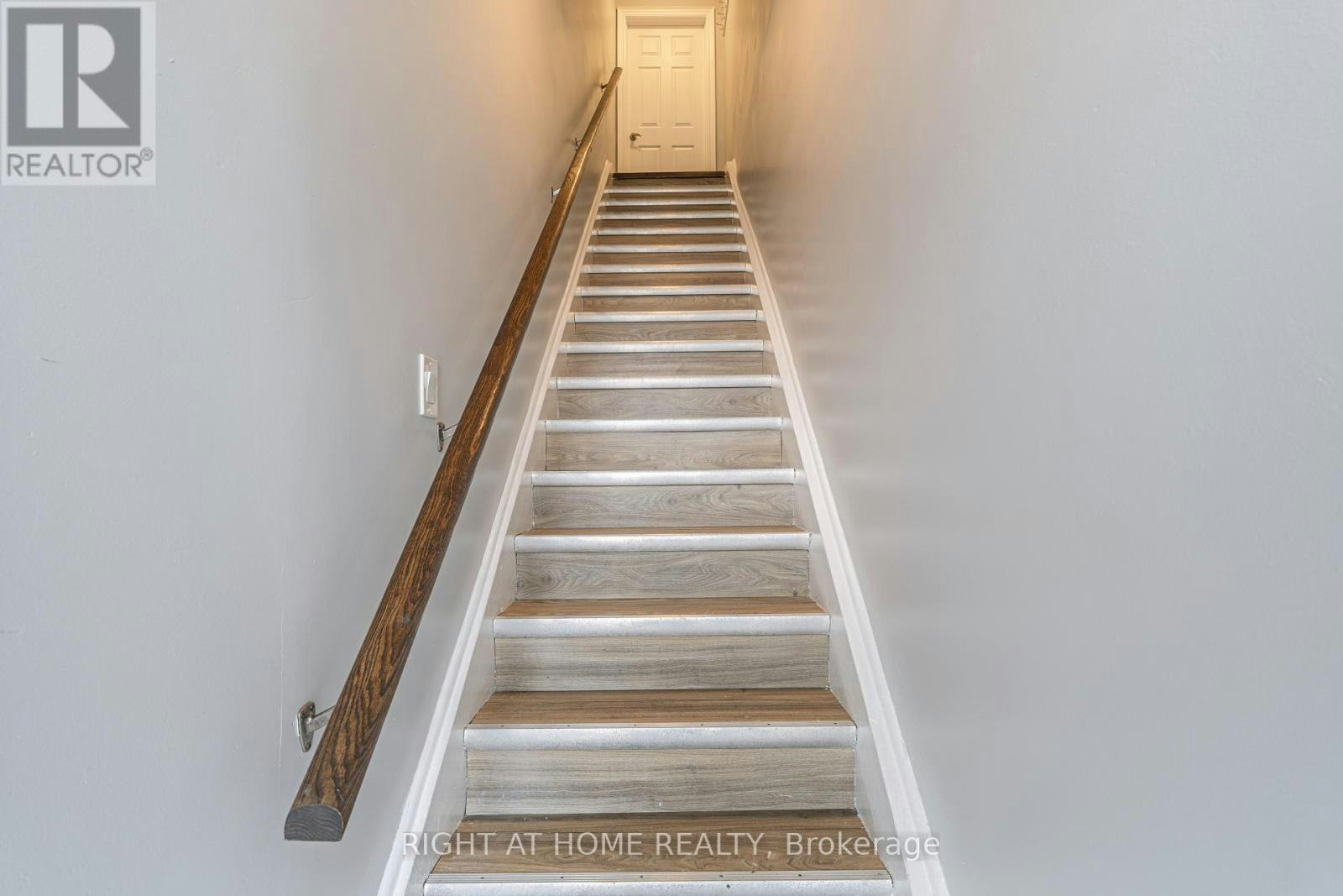 A-1132 The Queensway Avenue, Toronto, ON, M8Z 1P7