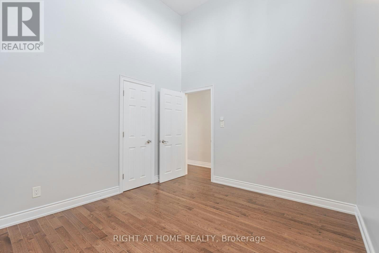 A-1132 The Queensway Avenue, Toronto, ON, M8Z 1P7 - 16