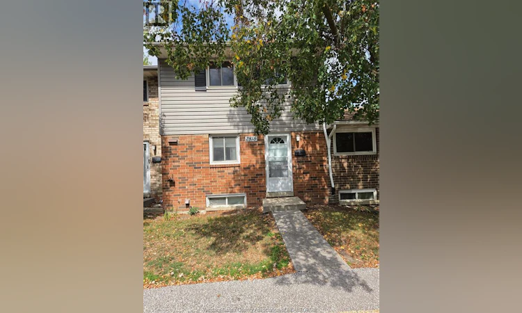 2816 Meadowbrook Lane