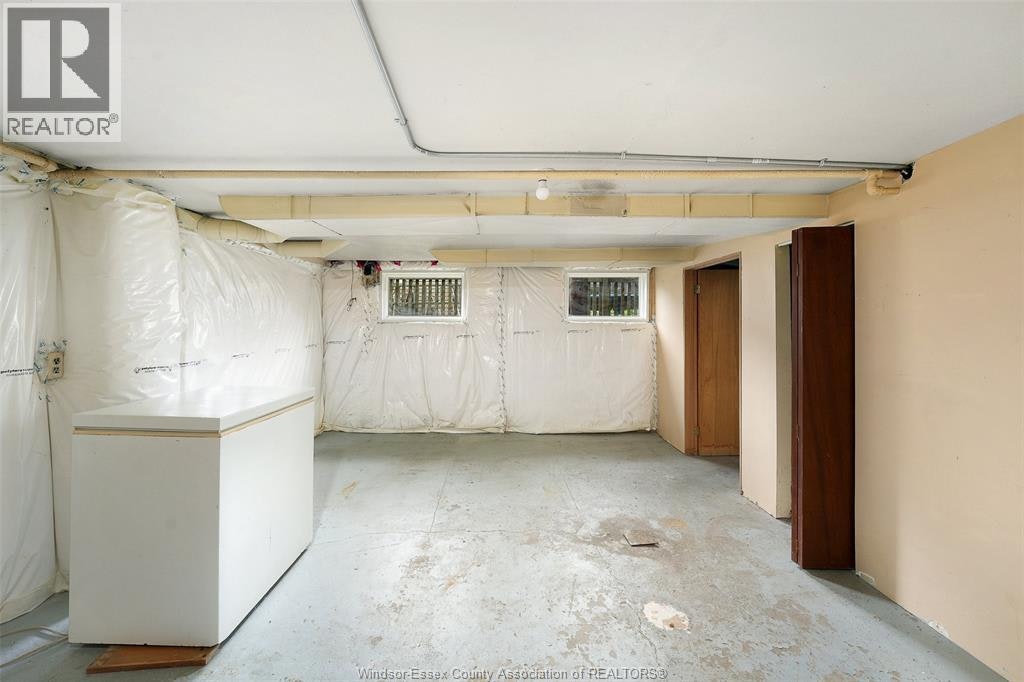 12 Erie, Kingsville, ON, N9Y 1M9 - 26