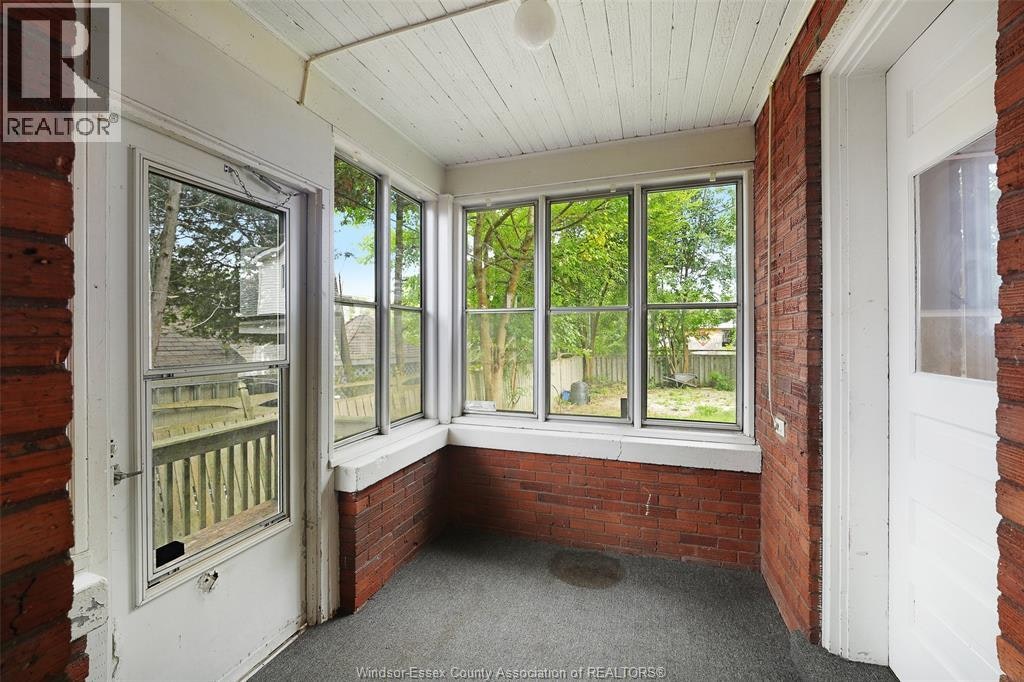 12 Erie, Kingsville, ON, N9Y 1M9 - 17