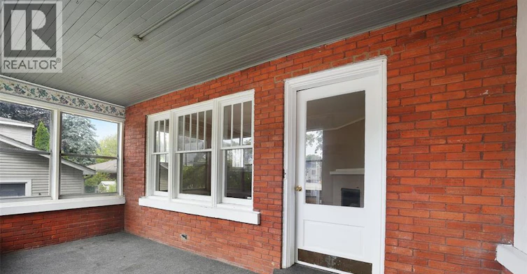 12 Erie, Kingsville, ON, N9Y 1M9 - 10
