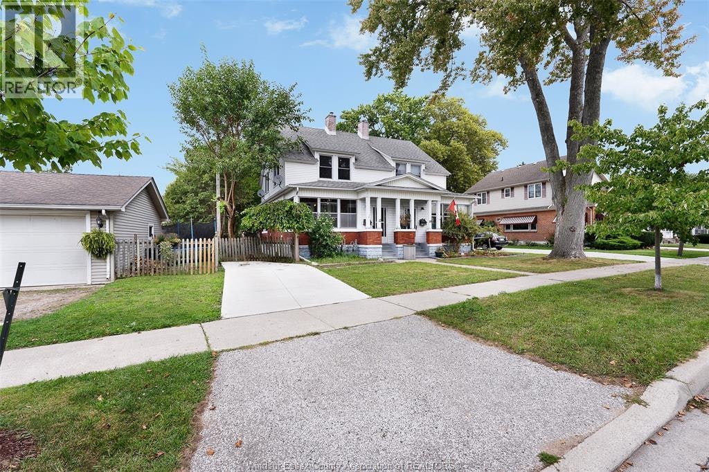 12 Erie, Kingsville, ON, N9Y 1M9 - 3