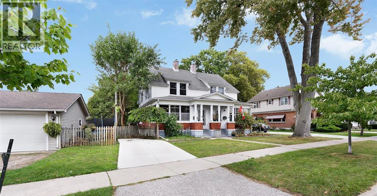 12 Erie, Kingsville, ON, N9Y 1M9 - 3