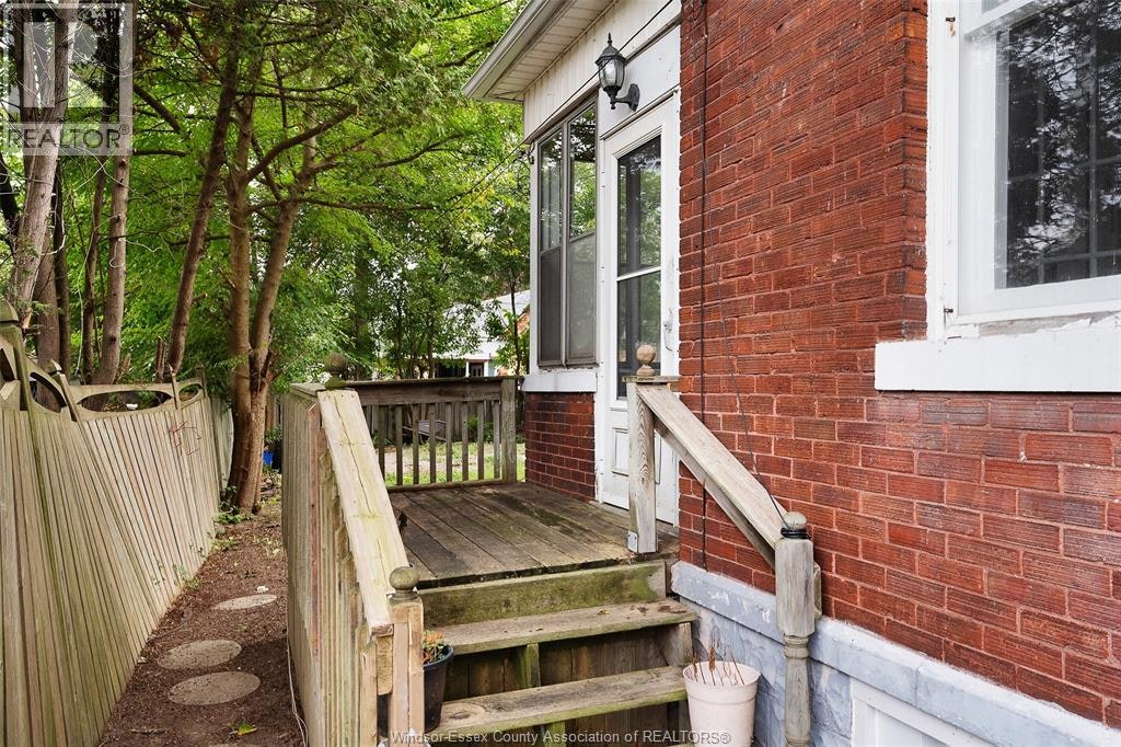 12 Erie, Kingsville, ON, N9Y 1M9 - 7