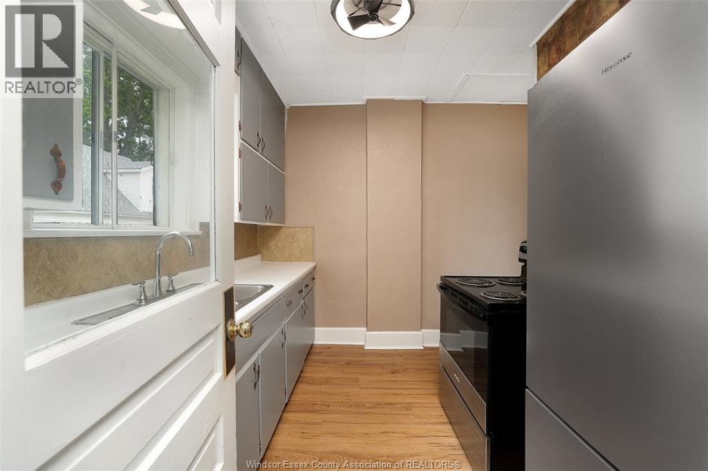 12 Erie, Kingsville, ON, N9Y 1M9 - 18