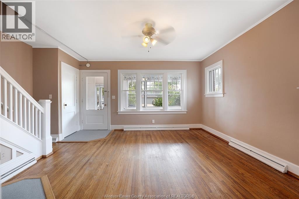 12 Erie, Kingsville, ON, N9Y 1M9 - 13