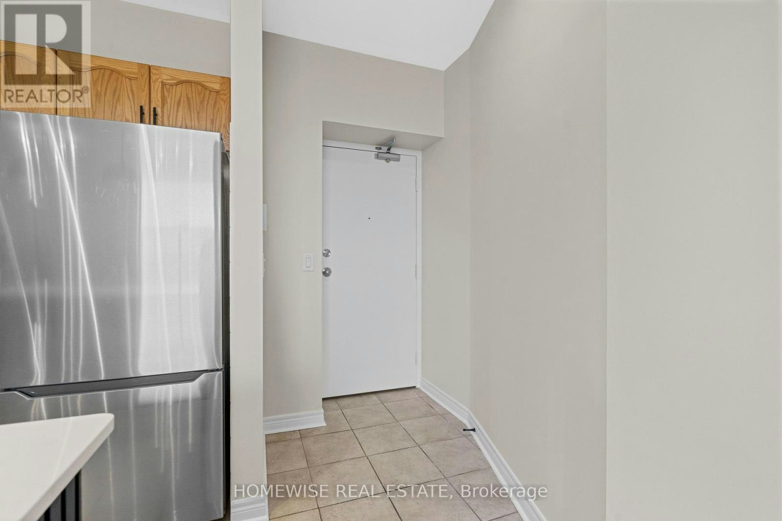 1-3635 Dundas Street W, Toronto, ON, M6S 2T2 - 4