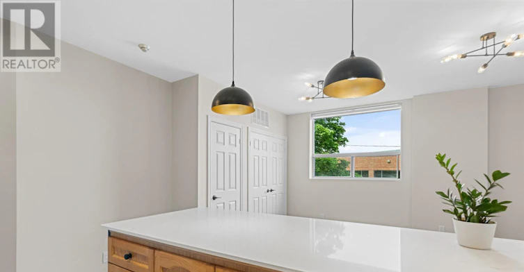 1-3635 Dundas Street W, Toronto, ON, M6S 2T2 - 7