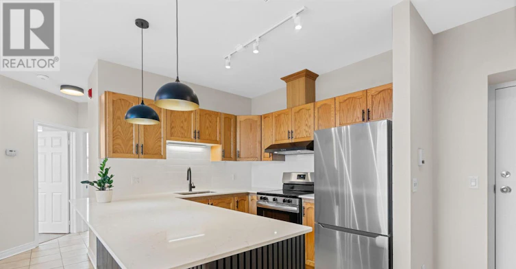 1-3635 Dundas Street W, Toronto, ON, M6S 2T2 - 2