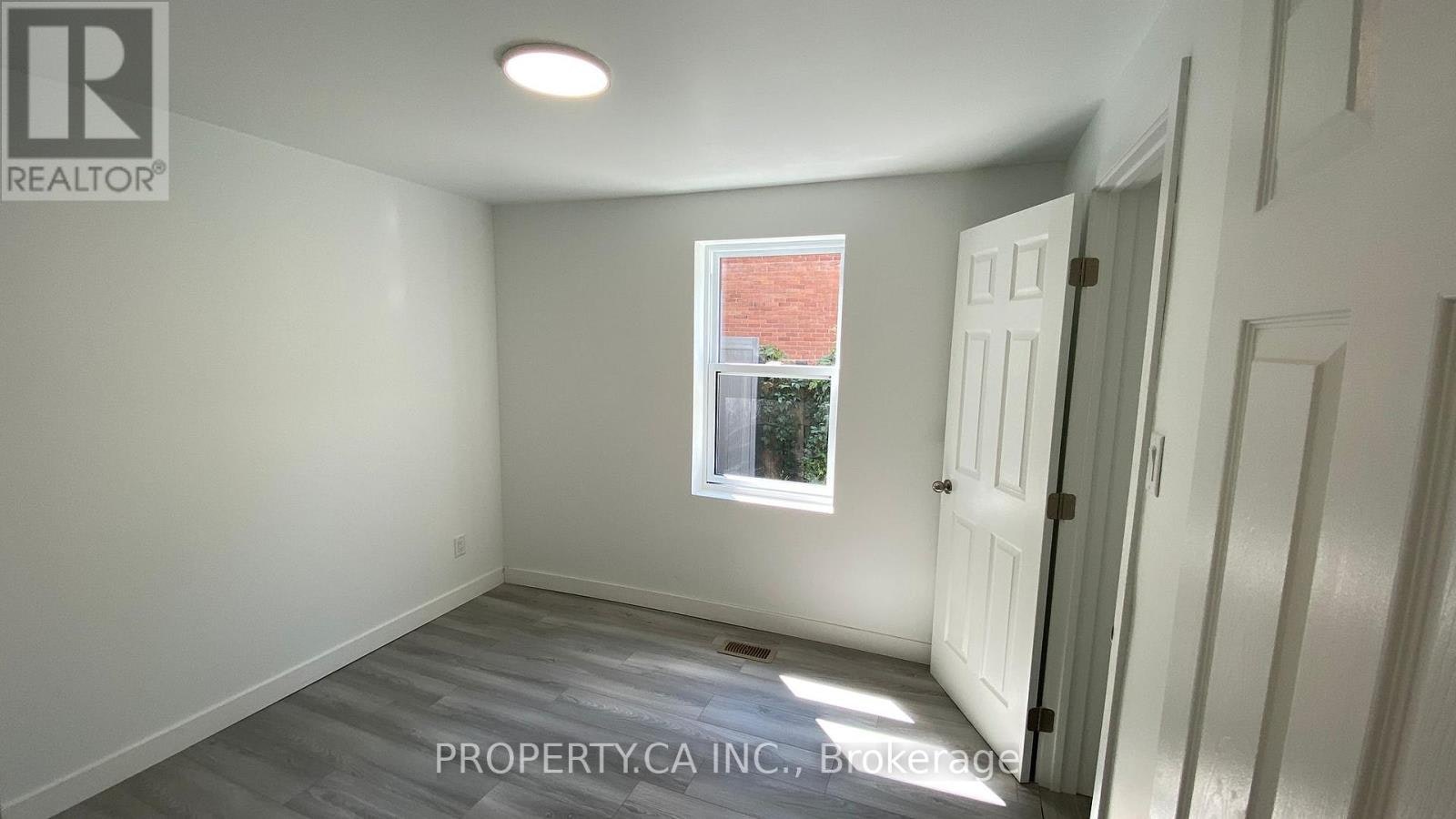 B-395 Gladstone Avenue, Ottawa, ON, K2P 0Y9 - 8