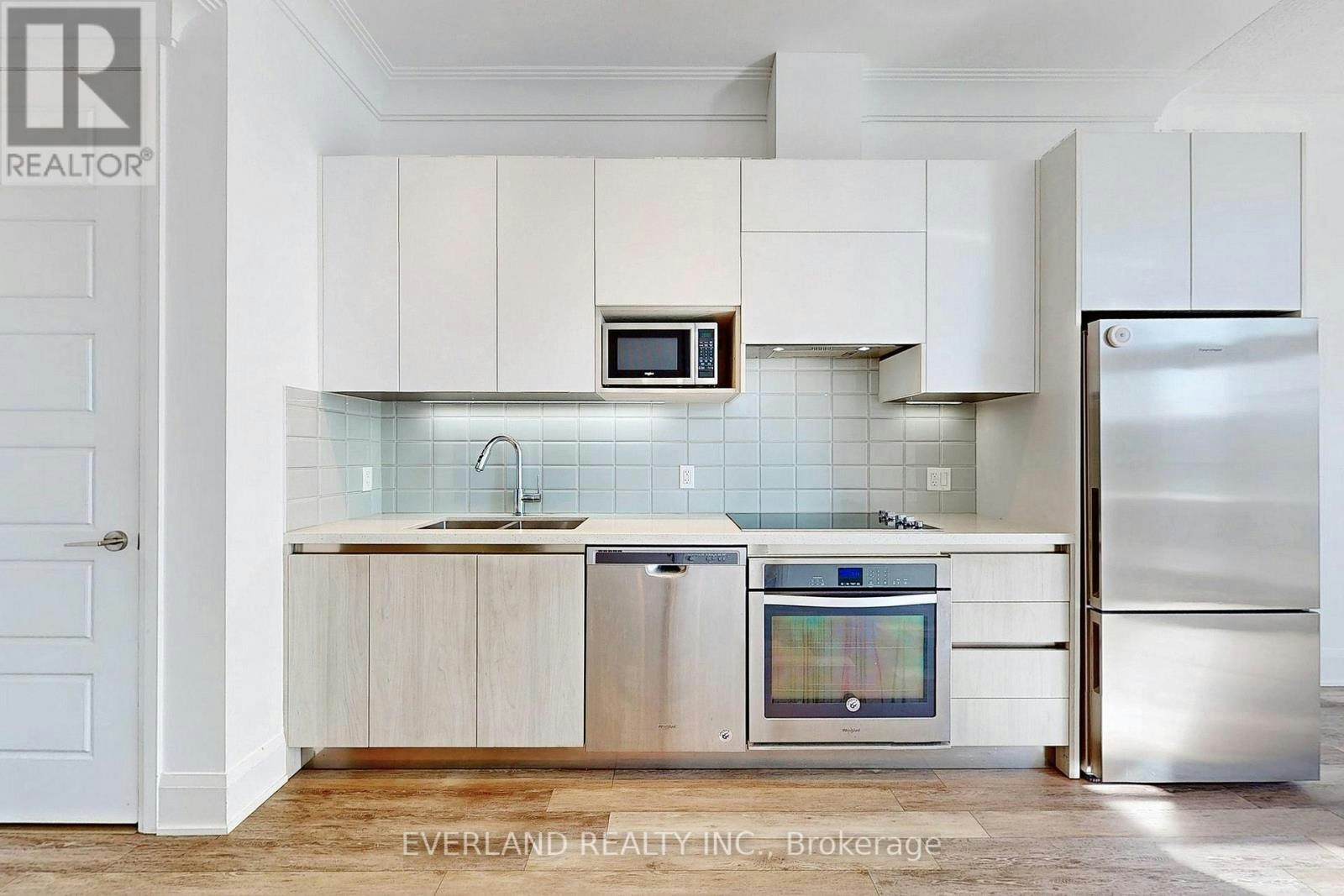 206-15 Water Walk Drive, Markham, ON, L6G 0G2 - 13