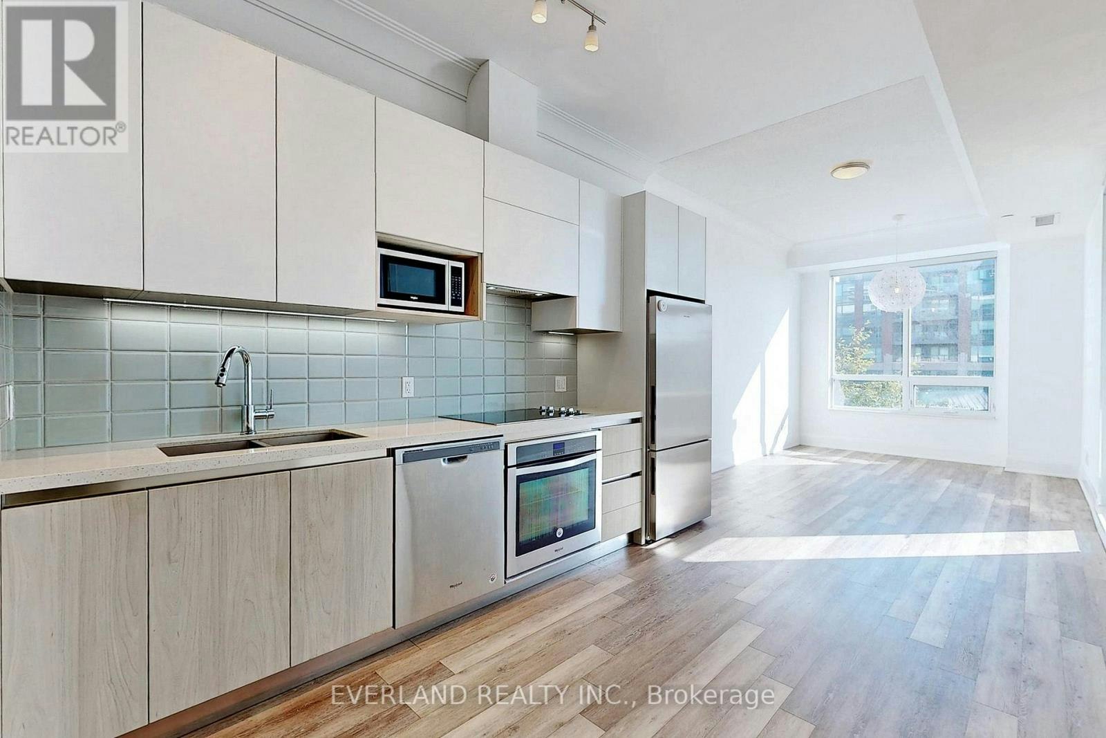 206-15 Water Walk Drive, Markham, ON, L6G 0G2 - 23