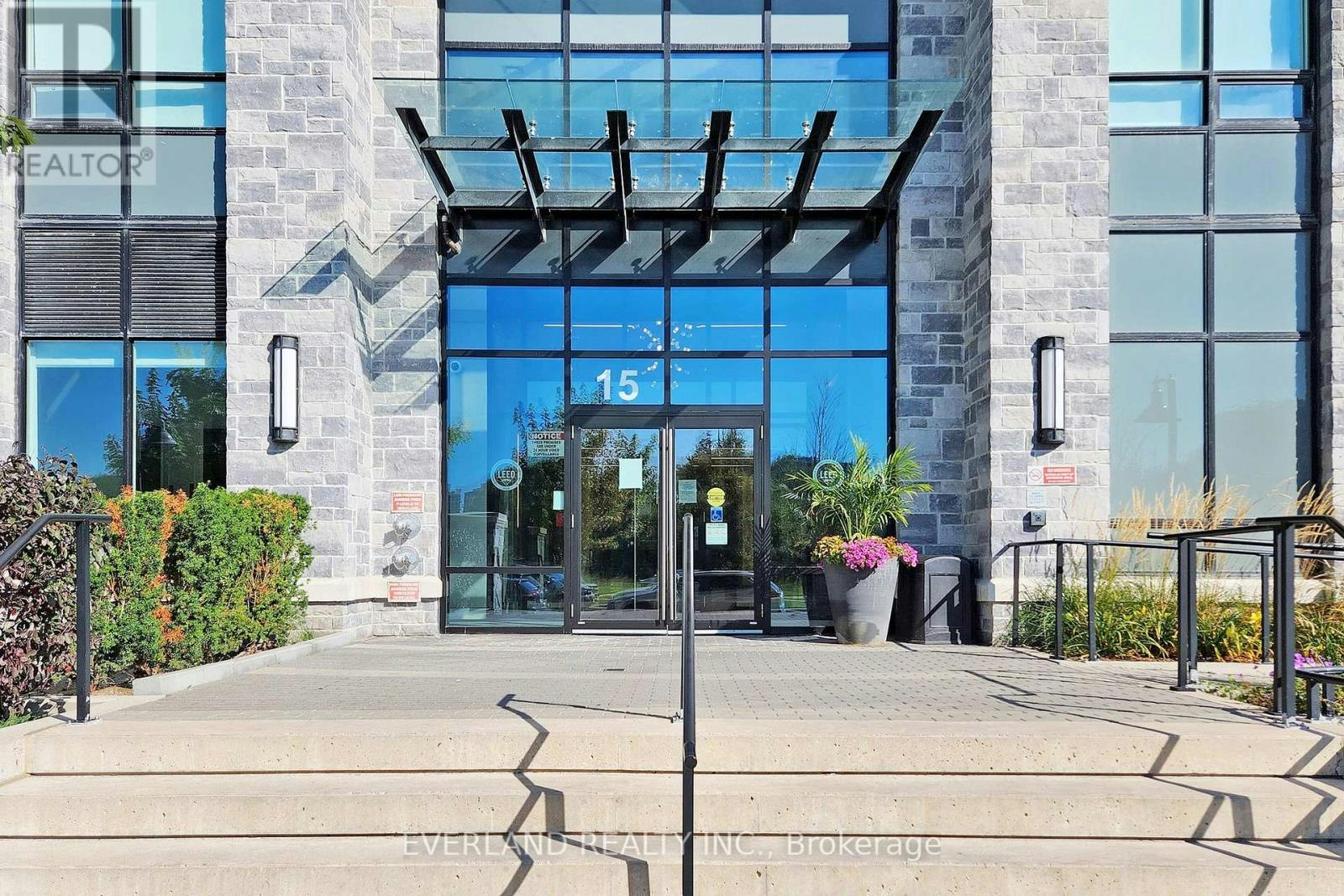 206-15 Water Walk Drive, Markham, ON, L6G 0G2