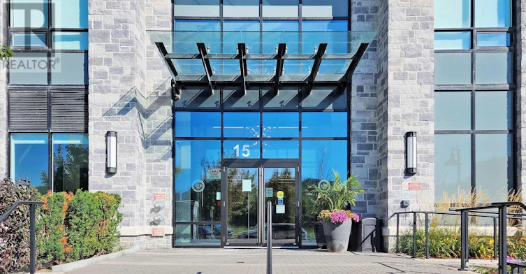 206-15 Water Walk Drive, Markham, ON, L6G 0G2