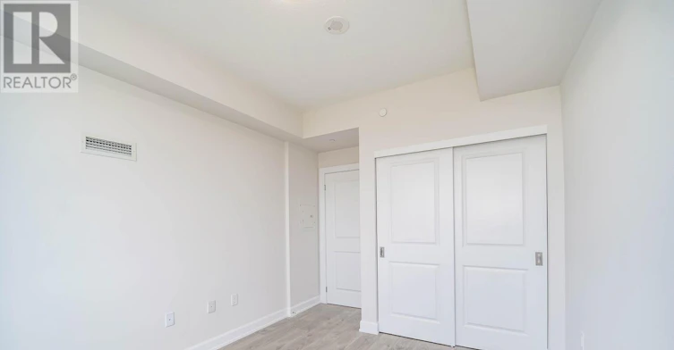717-3200 William Coltson Avenue, Oakville, ON, L6H 7W6 - 13